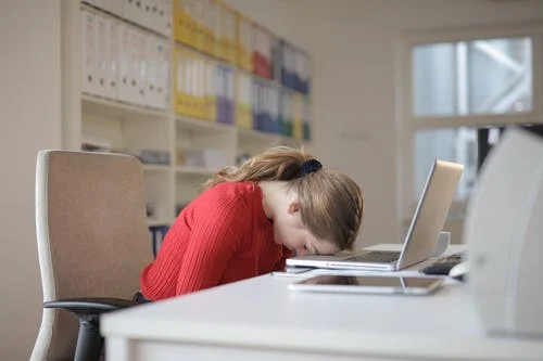 Céphalée ou migraine vous empêchant de travailler
