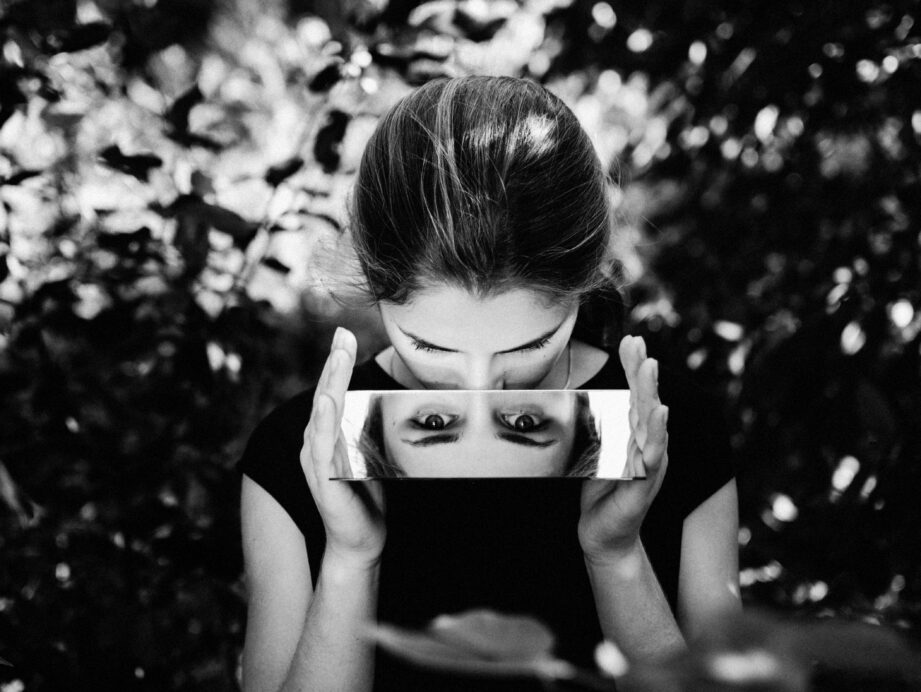 L’image de soi : et si vous appreniez à mieux vous voir ?